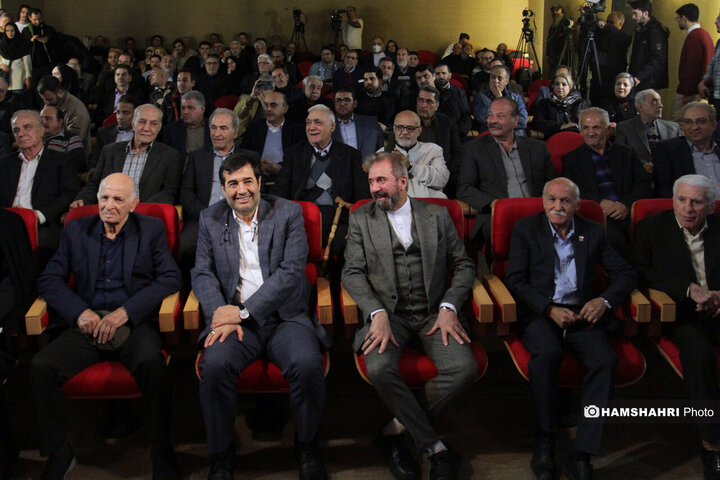 نمایشگاه «آقاتختی» افتتاح شد