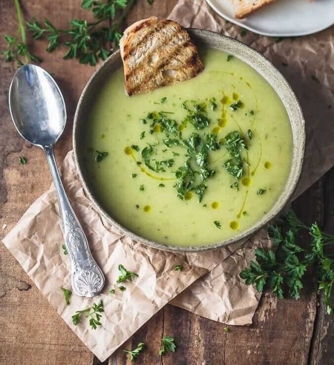 سوپ کرفس با خامه ؛ معجون سلامت و لطافت