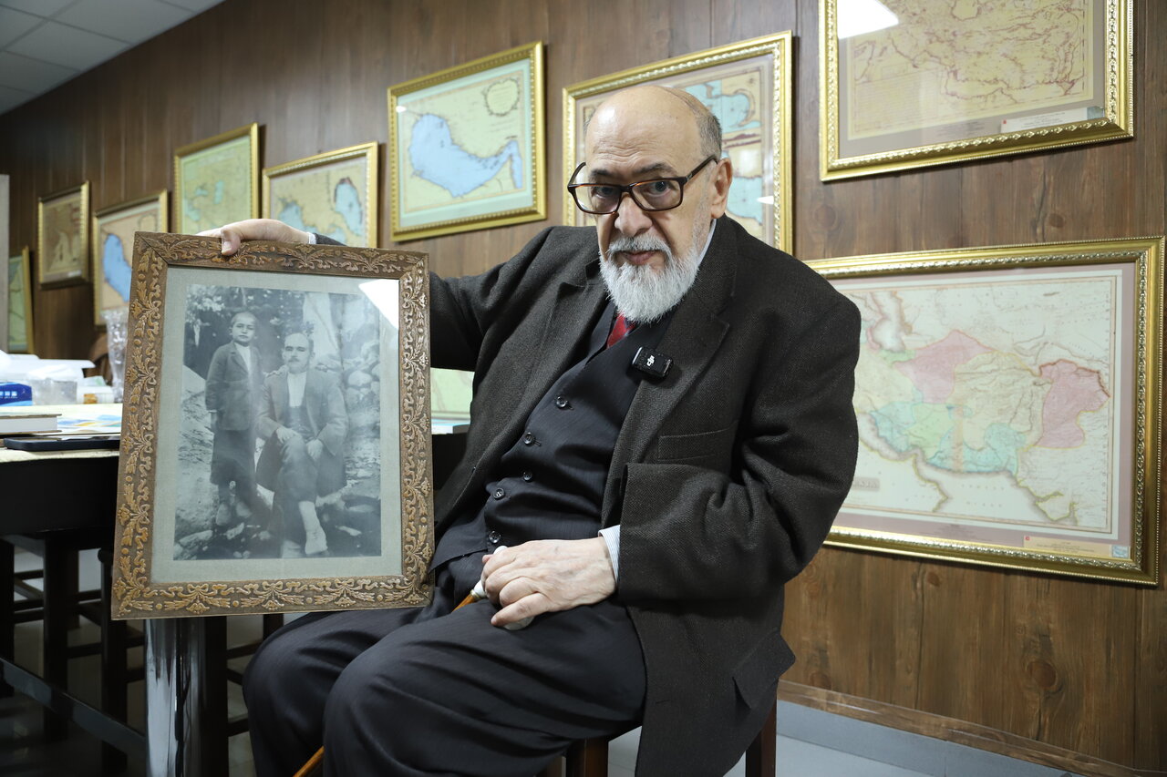 این خانواده ۹۰ سال برای تهران نقشه کشیدند