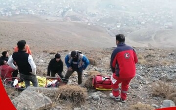 عملیات نفس‌گیر برای نجات نویسنده معروف