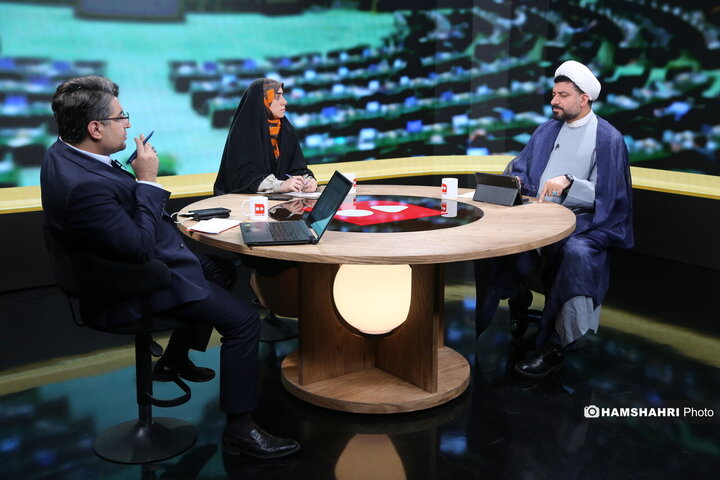 زیر پوست مجلس با موضوع قیمت جدید بنزین