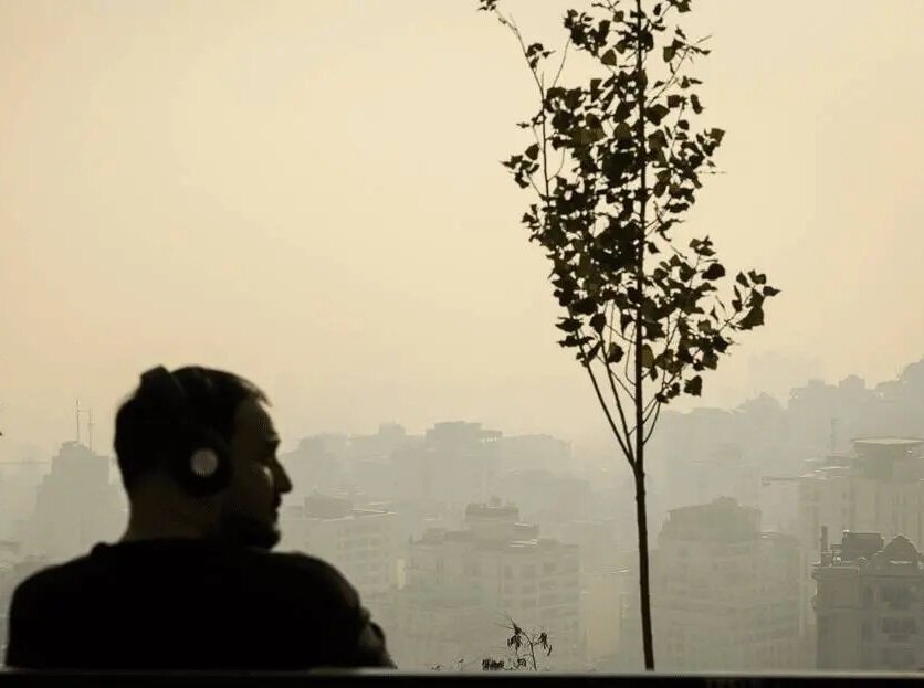 آلودگی هوا؛ از مرگ ۳۵۷ نفر در تهران تا کاهش شانس باروری زنان