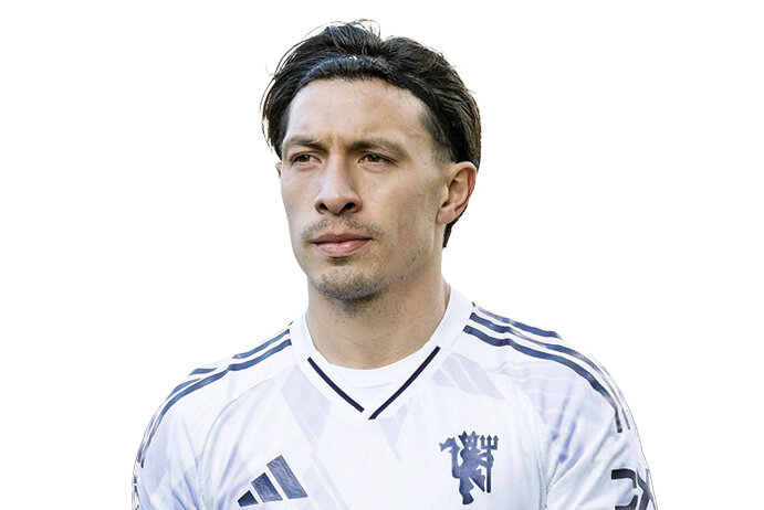 بازگشت تنها خرید بهدردبخور سرخها؛ گمگشته باز آمد! لیساندرو مارتینس