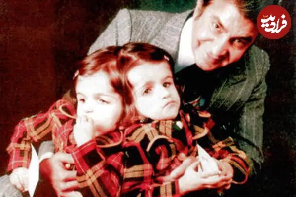 «لاله و لادن» در خردسالی و در کنار پدرخوانده شان | عکس