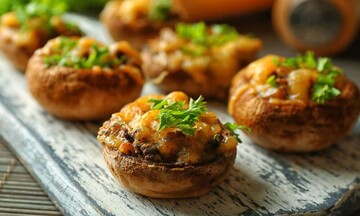 قارچ شکم پر ؛ پیش غذایی که مهمانان عاشقش می شوند