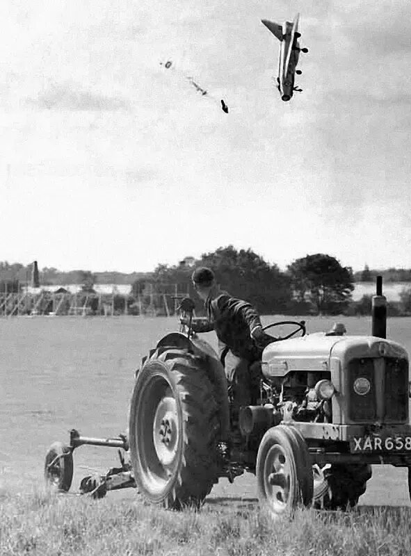 مشهورترین عکس تاریخ هوانوردی؛ ماجرا چه بود؟