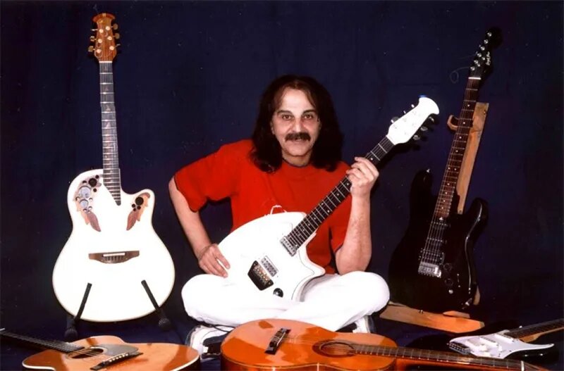 خداحافظ کوروش یغمایی از دنیای موسیقی بعد از «پلاک ۴۴»