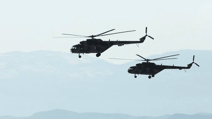 عملیات تهاجم پیش چشم دنیا+ تصاویر | آتش سنگین سپاه و یگان‌های زرهی ۱۰ کشور دیگر علیه مواضع تروریست‌ها