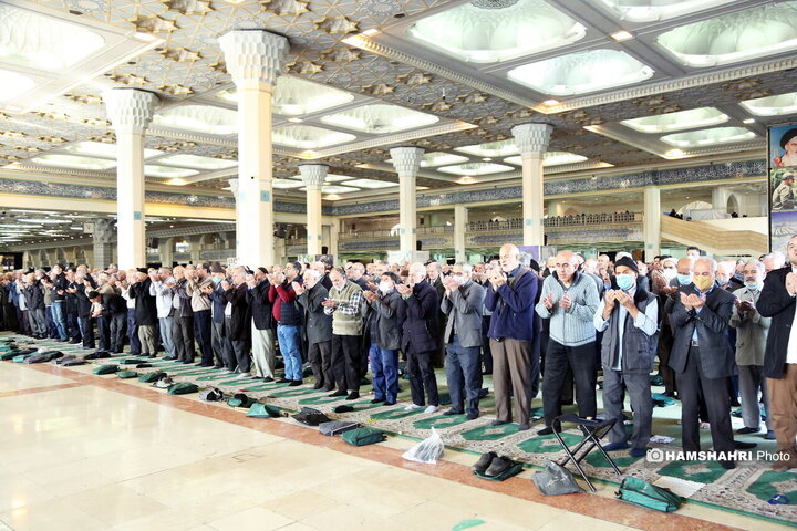 نماز جمعه تهران به امامت آیت الله سید احمد خاتمی