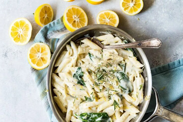 پاستا مرغ و لیمو: ترکیب ایتالیایی با طعمی تازه و لذیذ + روش تهیه