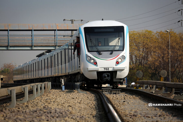 آیین بهره برداری از دو رام قطار مترو ملی