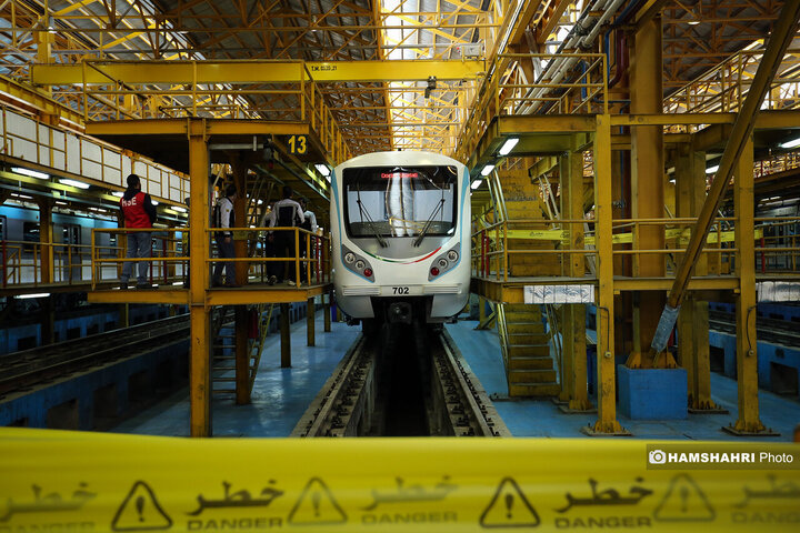 آیین بهره برداری از دو رام قطار مترو ملی