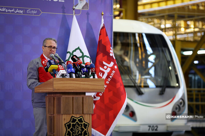 آیین بهره برداری از دو رام قطار مترو ملی