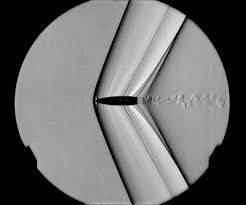 تیراندازی بدون خطا | این گلولهها خودشان هدف را پیدا میکنند