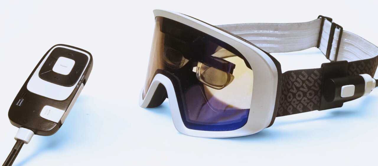 تحولی تازه در ورزشهای زمستانی | با این عینک در برف و بوران و مه هم شفاف ببینید