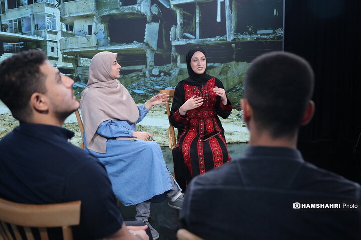 گفتگو با دانشجویان فلسطینی