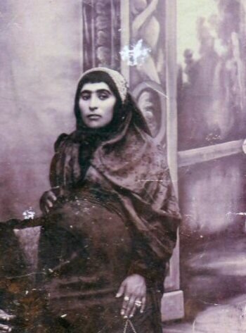 تاریخ‌نگار ریزبین و نکته‌سنج مثل جعفر شهری‌ | مثل مردی که گویی سه شکم زاییده است!