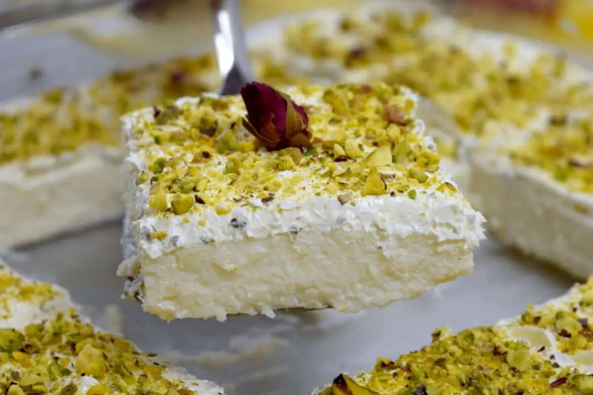 دسر شب های لبنان