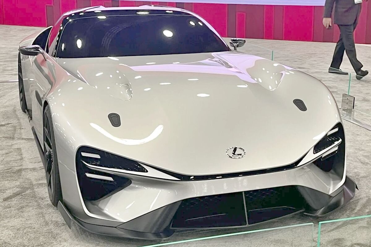 خودروهای لوکس ۲۰۲۶ | خودرو یا خانه‌ متحرک!؟