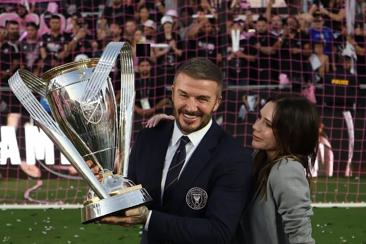 ژست عاشقانه بکام و ویکتوریا پس از فتح جام قهرمانی | عکس