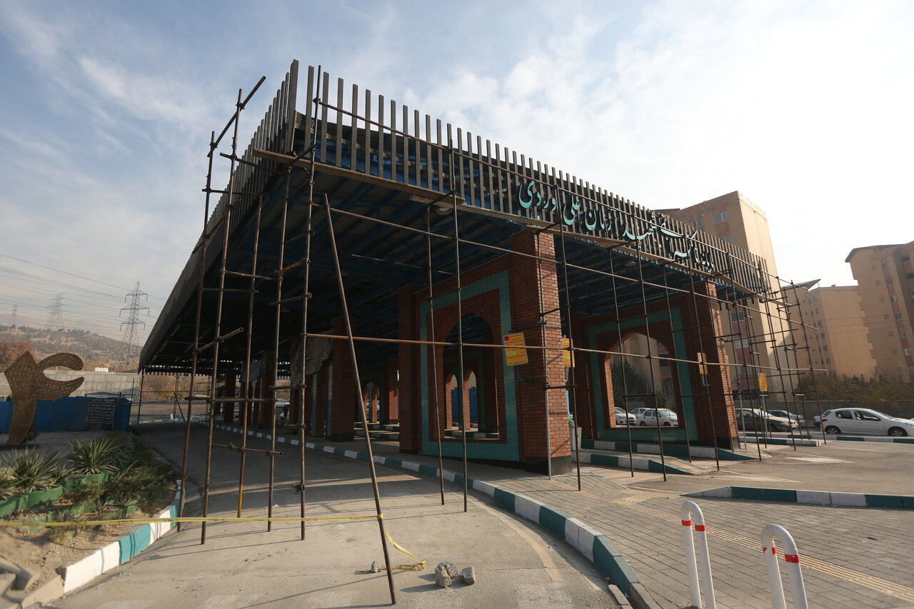 اولین پایانه تاکسی خورشیدی در غرب تهران افتتاح می شود