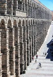 مهندسی گمشده روم باستان | راز سازهای که ۲۰۰۰ سال است آب را شکست میدهد