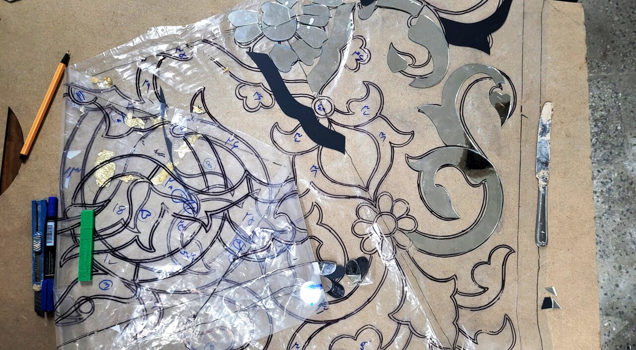 نمایشگاهی از دیوارهای آینه‌ کاری در یونسکو