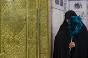 برای نخستین بار؛ زنان مشهدی ضریح مطهر امام رضا (ع) را غبارروبی کردند | تصاویر
