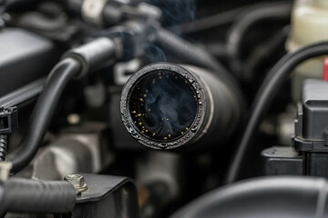 شیلنگ بخار روغن خودرو کجاست ؟ ؛ علائم خرابی شیلنگ بخار روغن