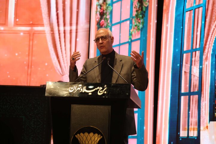 جشن بزرگ" زن جریان زندگی