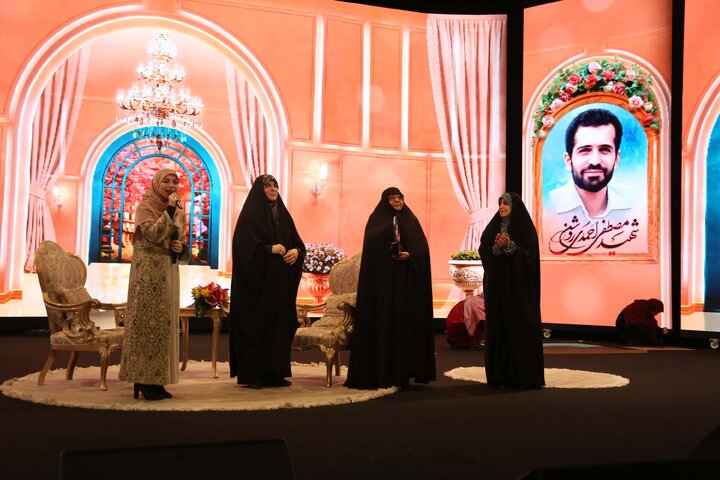 جشن بزرگ" زن جریان زندگی