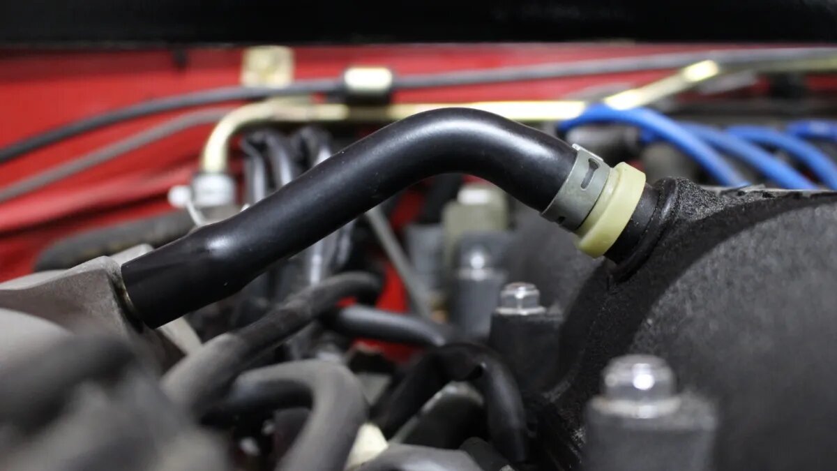 شیلنگ بخار روغن خودرو کجاست ؟ ؛ علائم خرابی شیلنگ بخار روغن