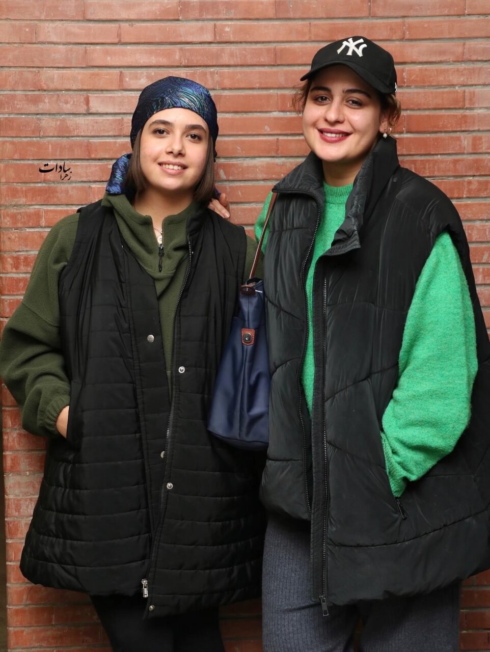 استایل نفس بازغی در پشت صحنه یک تئاتر