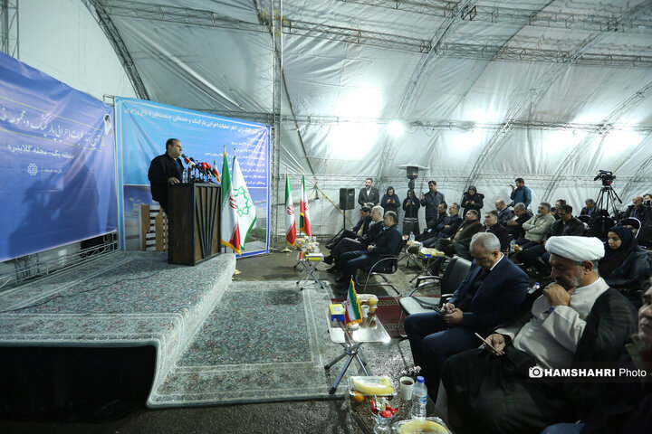 مراسم آغاز عملیات اجرایی پروژه پارکینگ و خدمات چند منظوره باغ وزیری