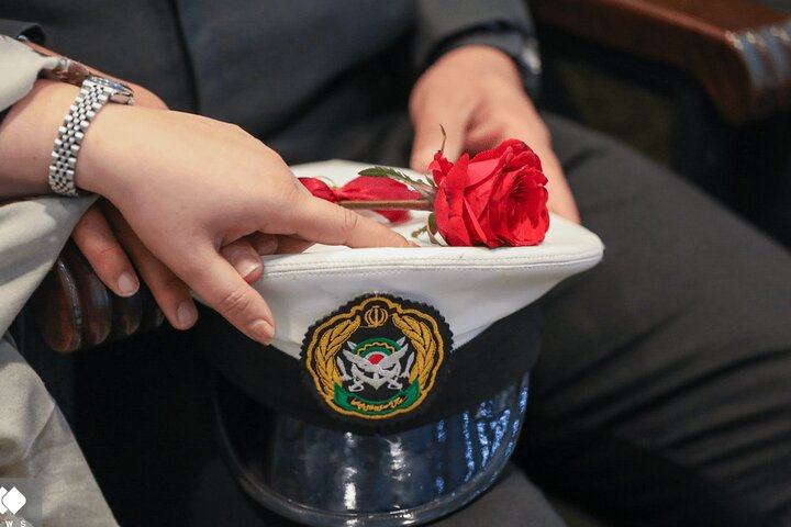 تصاویر دیدنی از جشن ازدواج با لباس فرم و در حضور فرمانده