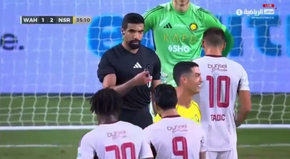 شوخی جالب رونالدو با لژیونر جوان ایران؛ ای زرنگ! + تصاویر