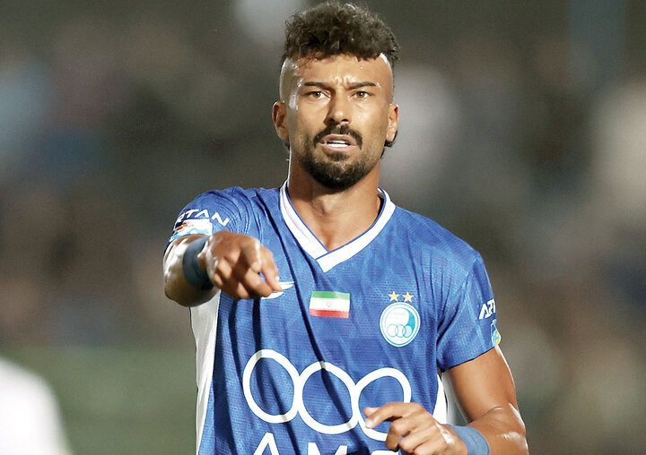 ادامه اتفاقات عجیب وغریب در  خانه آبی های پایتخت؛ وام عجیب استقلال به رامین رضاییان | ۴۷ میلیارد قرض‌ الحسنه و یک ماهه!