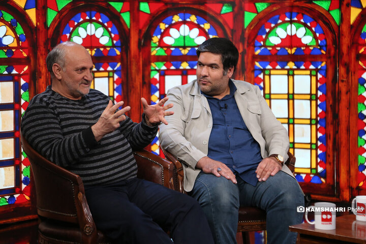 حاجی فیروز جبهه ها کیست؟