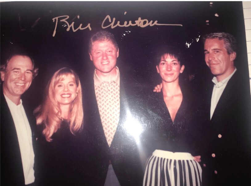 عکس‌های جدید ترامپ و روابط کثیفش در ماجرای دلال بدنام