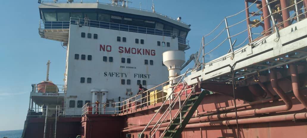 تصاویری از داخل نفتکش توقیف شده با ۶ میلیون لیتر سوخت قاچاق