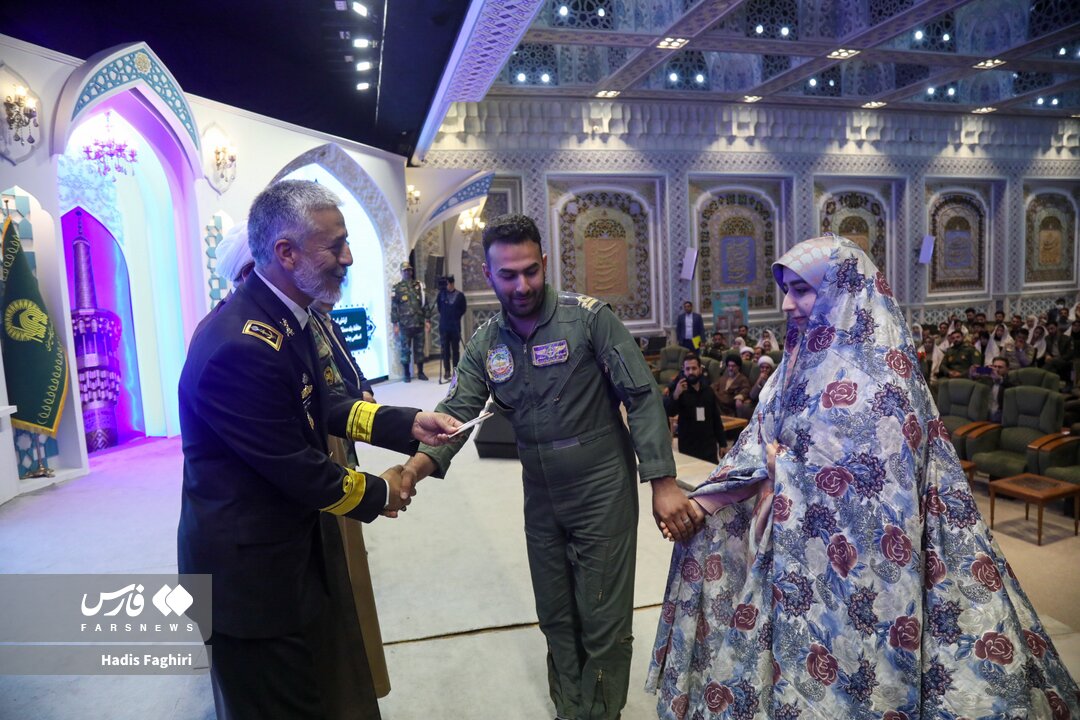 وقتی شانه تازه دامادهای ارتشی تکیه گاه همسرانشان می شود | تصاویر