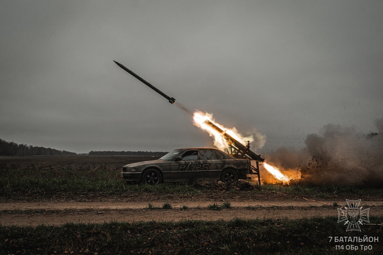 استفاده از خودرو BMW برای شلیک موشک | عکس