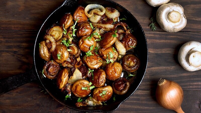 با این گیاه جادویی به مبارزه با سرطان بروید