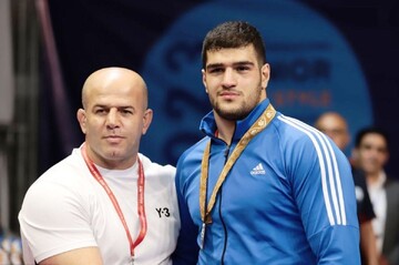 پرونده حضور پسرم در تیم ملی ایران بسته شد؛ من زورم را زدم | ۶ ماه پیش هر دو با گریه به خانه آمدیم