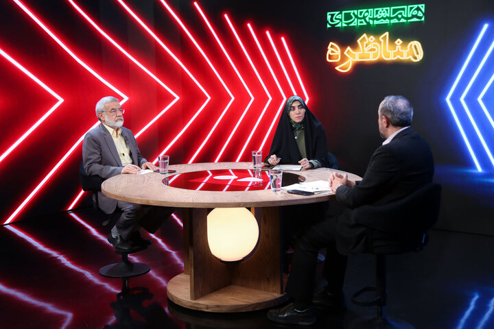 مناظره مجلس