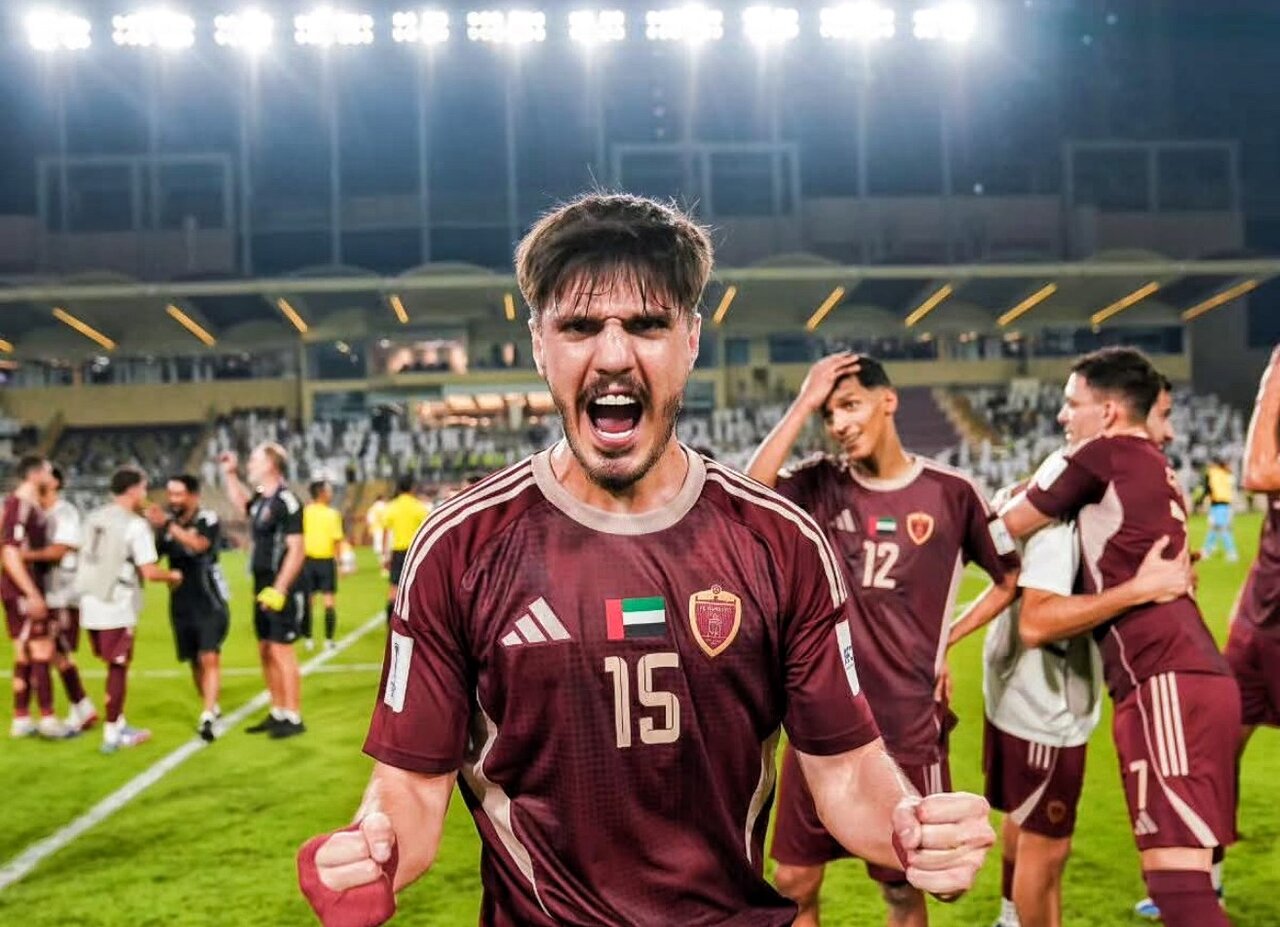 از تصمیم مورایس شوکه شدیم! | دوست دارم به لیگ برتر انگلیس بروم مبین دهقان