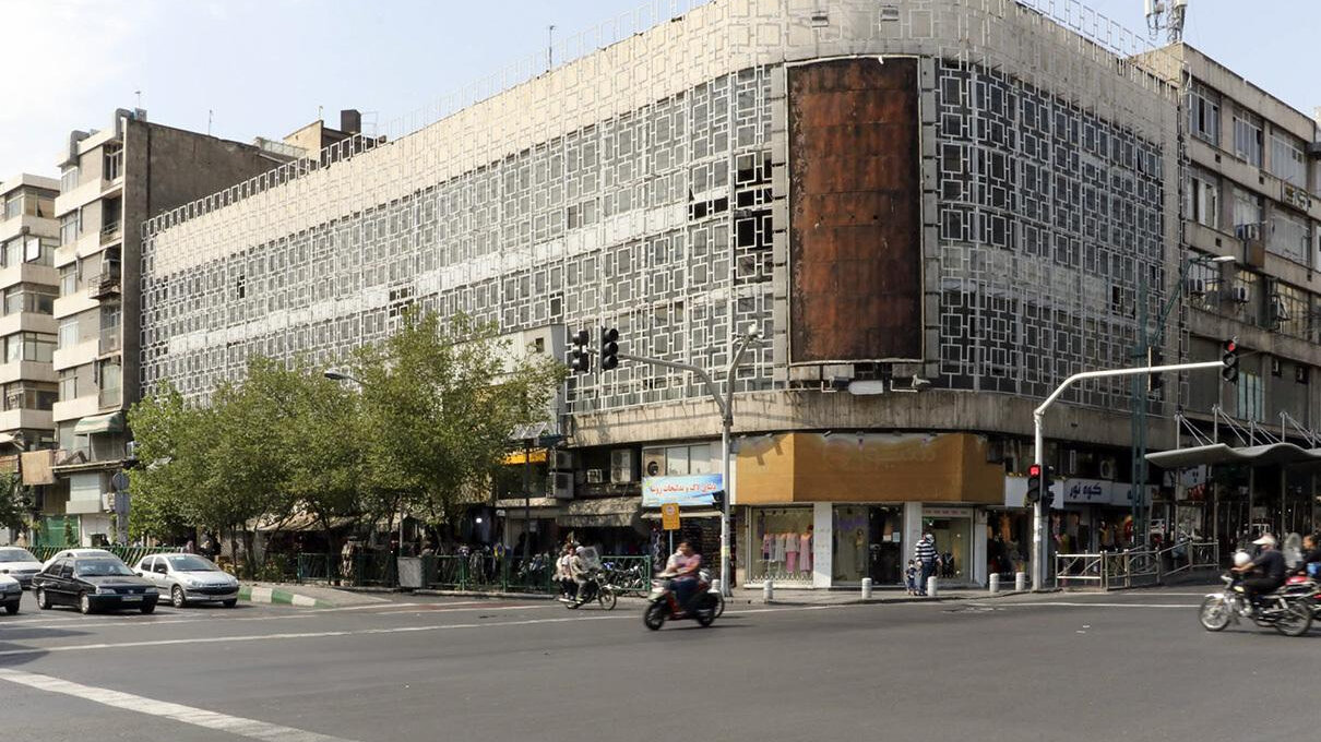 روایتی از سینماهای خاطره‌انگیز تهران که تغییر کاربری داده اند&nbsp;