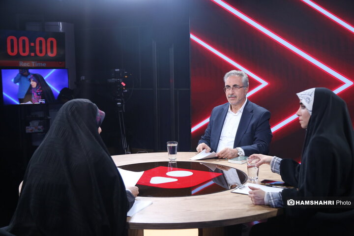 مناظره با موضوع موافقان و مخالفان مهریه