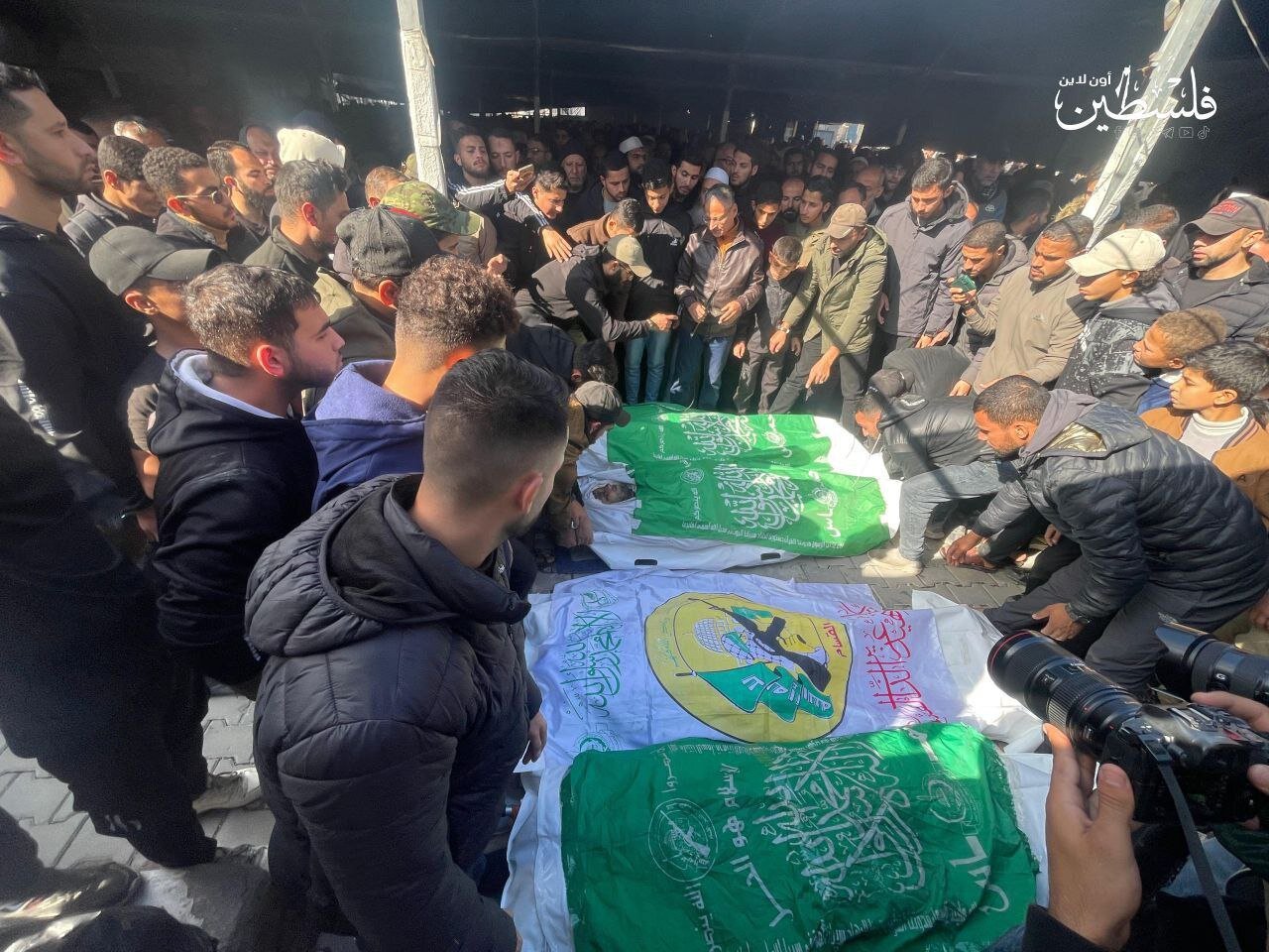 تشییع باشکوه رائد سعد فرمانده ارشد قسام | تصاویر