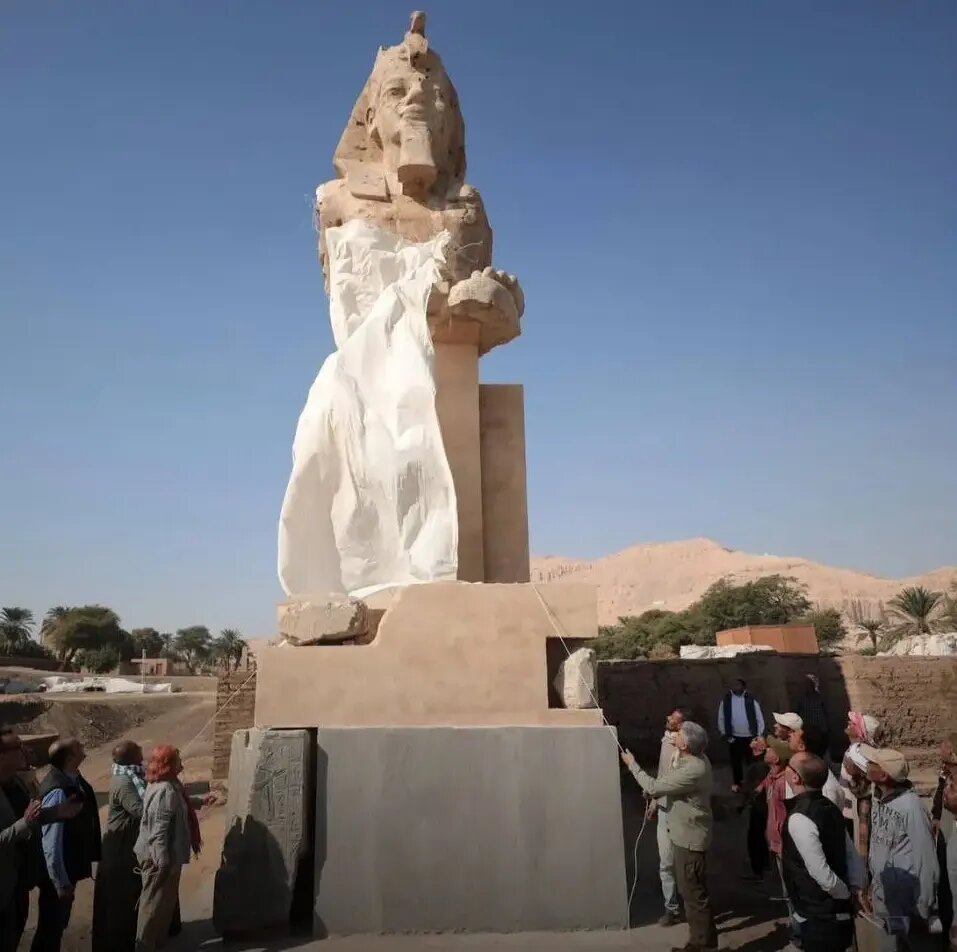 از تمثال‌های عظیم فرعون مشهور رونمایی شد | ویدئو و عکس